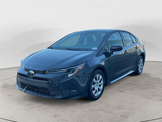 Used 2024 Toyota Corolla LE FWD image 1