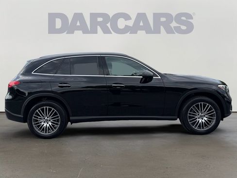 Used 2025 Mercedes-Benz GLC 300 4MATIC image 6