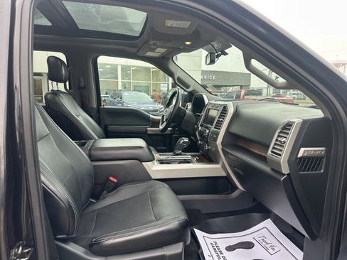 Used 2015 Ford F150 Lariat w/ Equipment Group 501A Mid image 8