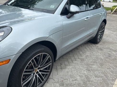 Used 2021 Porsche Macan S AWD/4WD image 4