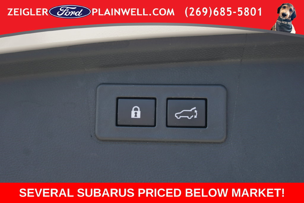 Used 2023 Subaru Outback Premium AWD/4WD image 11