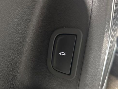 New 2026 Buick Enclave Preferred image 23