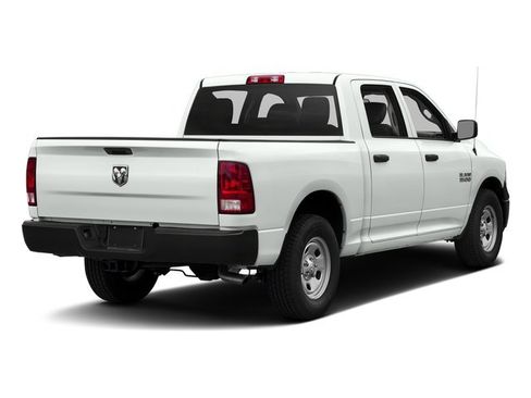 Used 2017 RAM 1500 Express AWD/4WD image 4