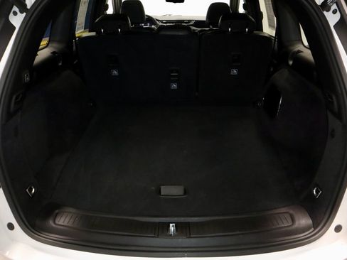 Used 2022 Jeep Grand Cherokee Trailhawk w/ Luxury Tech Group III AWD/4WD image 15