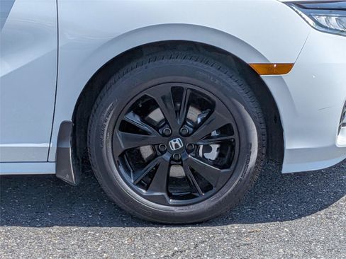 Certified 2024 Honda Odyssey Sport image 9