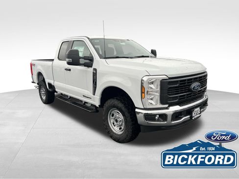 New 2026 Ford F250 XL image 3
