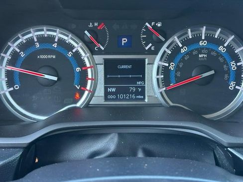 Used 2019 Toyota 4Runner TRD Off-Road Premium image 21