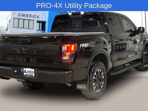 Used 2020 Nissan Titan PRO-4X w/ Pro-4x Convenience Package image 8