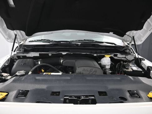 Used 2019 RAM 1500 Express AWD/4WD image 27