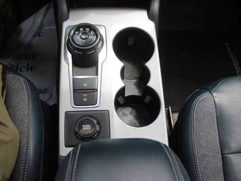 Used 2022 Ford Bronco Sport Outer Banks w/ Tech Package AWD/4WD image 33