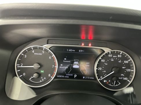 Used 2024 Nissan Rogue SV image 17