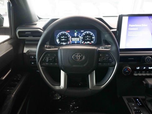 Used 2024 Toyota Tacoma TRD Off-Road AWD/4WD image 21