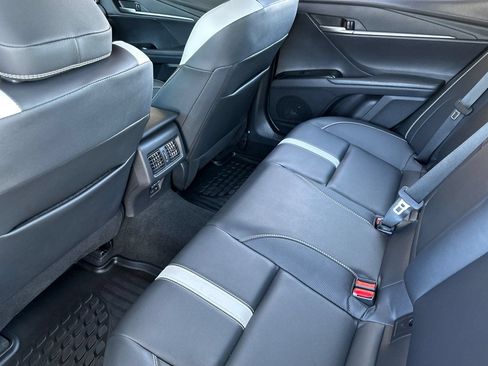 Used 2026 Toyota Camry SE FWD image 13