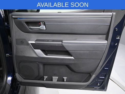 Used 2023 Toyota Tundra Platinum image 33