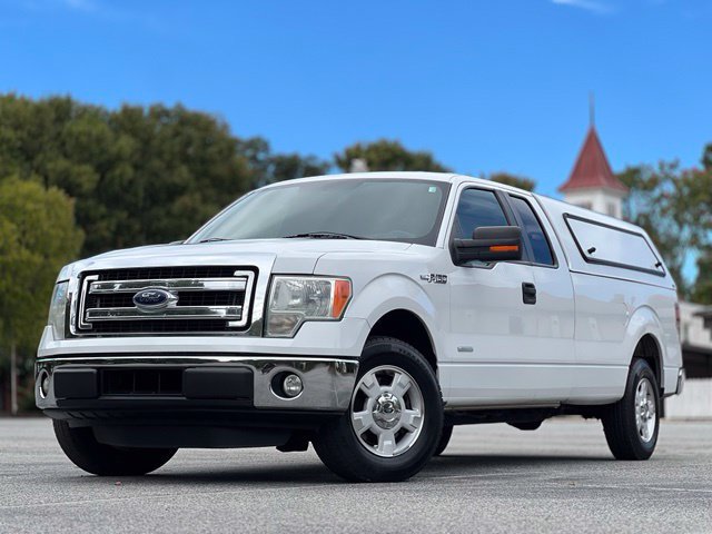 Used 2014 Ford F150 XLT w/ XLT Convenience Package RWD image 1