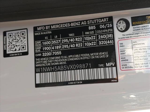 Used 2027 Mercedes-Benz G 63 AMG 4MATIC image 24