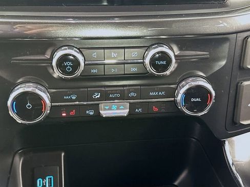 Certified 2022 Ford F150 XLT w/ Equipment Group 302A High image 17