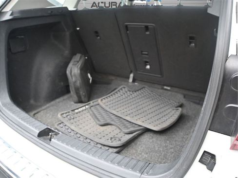 Used 2023 Volkswagen Taos S image 12