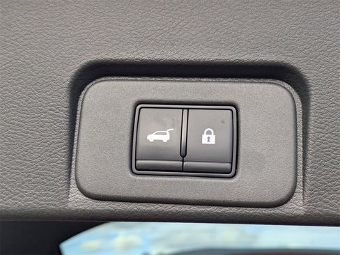 Used 2023 Nissan Rogue Platinum w/ Platinum Premium Package image 11