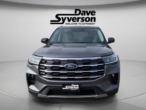 New 2026 Ford Explorer Active image 8