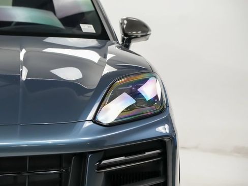 Used 2026 Porsche Cayenne Turbo GT AWD/4WD image 7