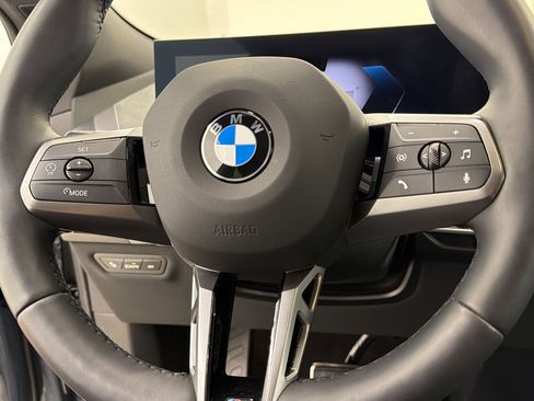 Certified 2026 BMW iX xDrive60 w/ M Sport Package AWD/4WD image 17