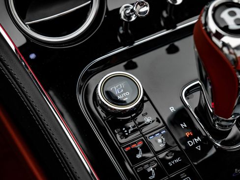 Used 2022 Bentley Continental GT image 68
