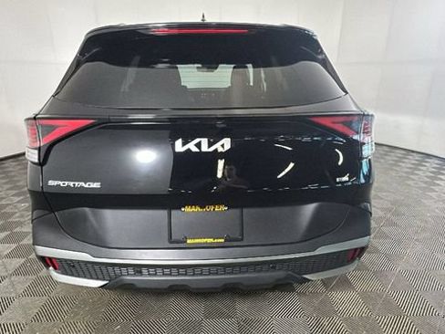 Used 2023 Kia Sportage X-Line w/ X-Line Premium Package AWD/4WD image 3