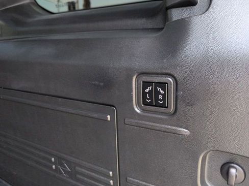 Used 2024 GMC Hummer EV 2X AWD/4WD image 28