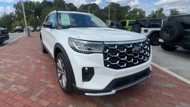 Used 2025 Ford Explorer Platinum w/ Ultimate Package AWD/4WD image 5