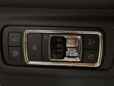 Certified 2022 Lincoln Corsair Grand Touring w/ Elements Technology Bundle image 11