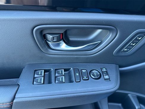 Certified 2024 Honda Pilot TrailSport image 15