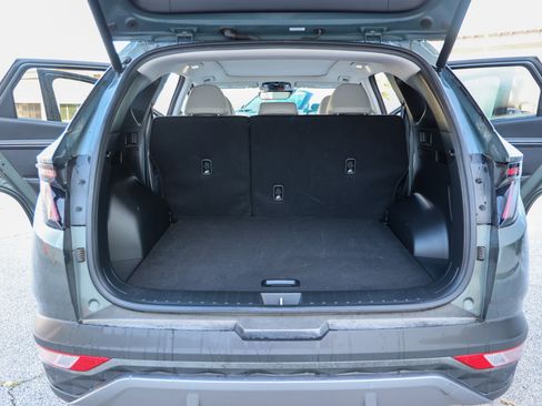 Used 2024 Hyundai Tucson Limited AWD/4WD image 29