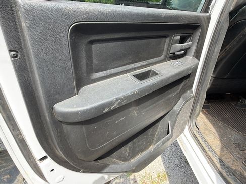 Used 2022 RAM 3500 Tradesman w/ Chrome Appearance Group AWD/4WD image 22