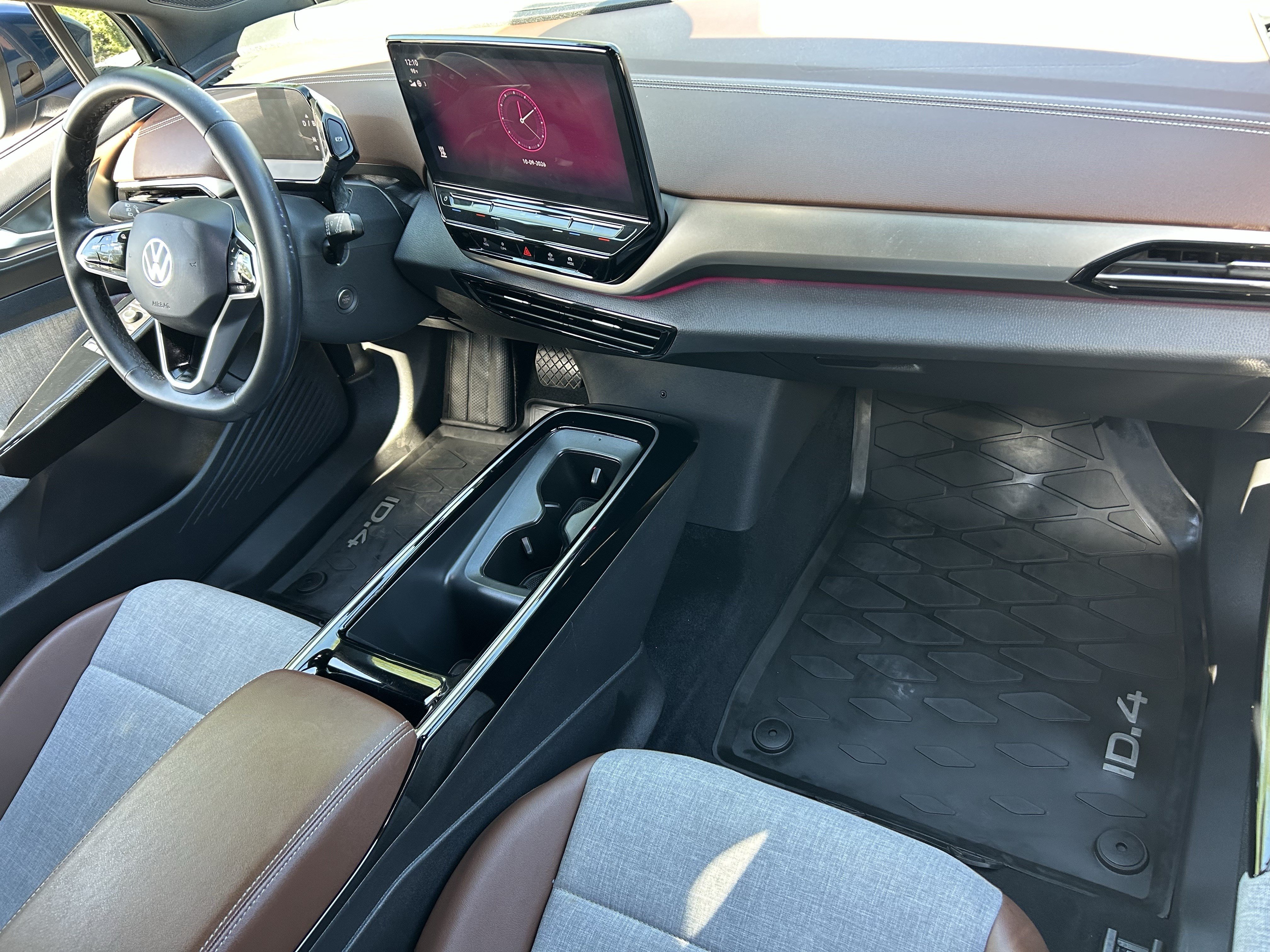 Used 2023 Volkswagen ID.4 Pro RWD image 10