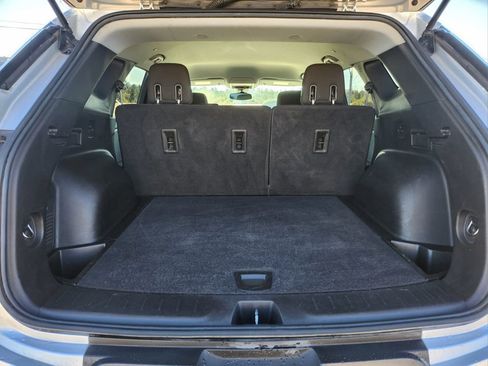 Used 2021 Chevrolet Blazer LT image 13