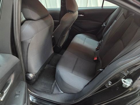 Used 2020 Toyota Corolla LE FWD image 16