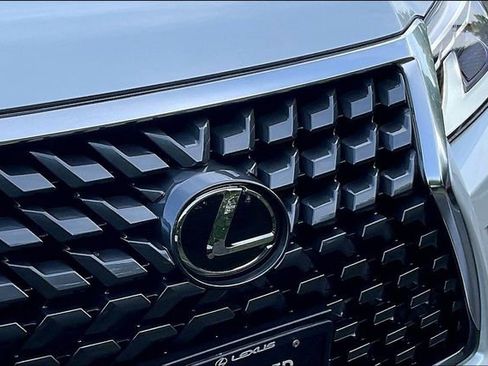 Certified 2023 Lexus GX 460 Premium w/ Premium Package AWD/4WD image 33