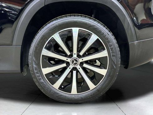 Used 2021 Mercedes-Benz GLB 250 image 16