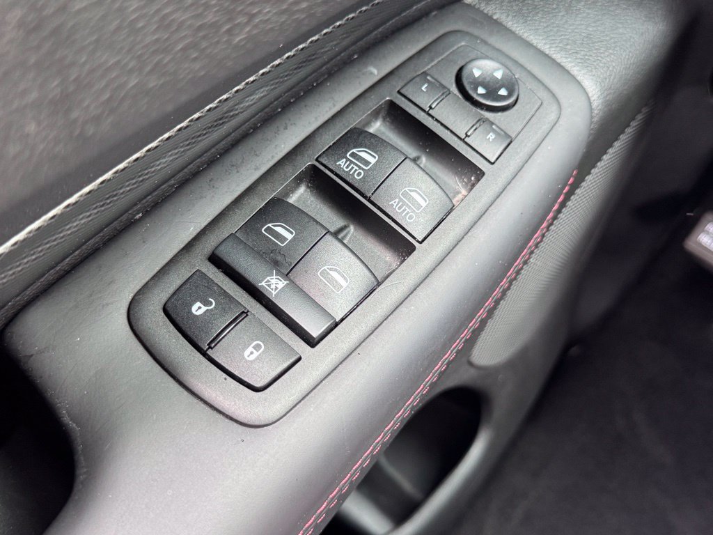 Used 2021 Dodge Durango R/T w/ Technology Group RWD image 26