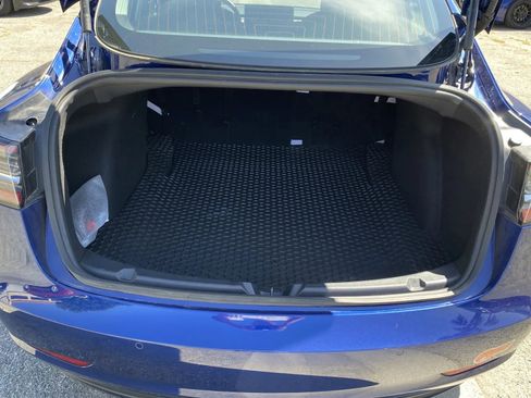 Used 2020 Tesla Model 3 Standard Range Plus RWD image 8