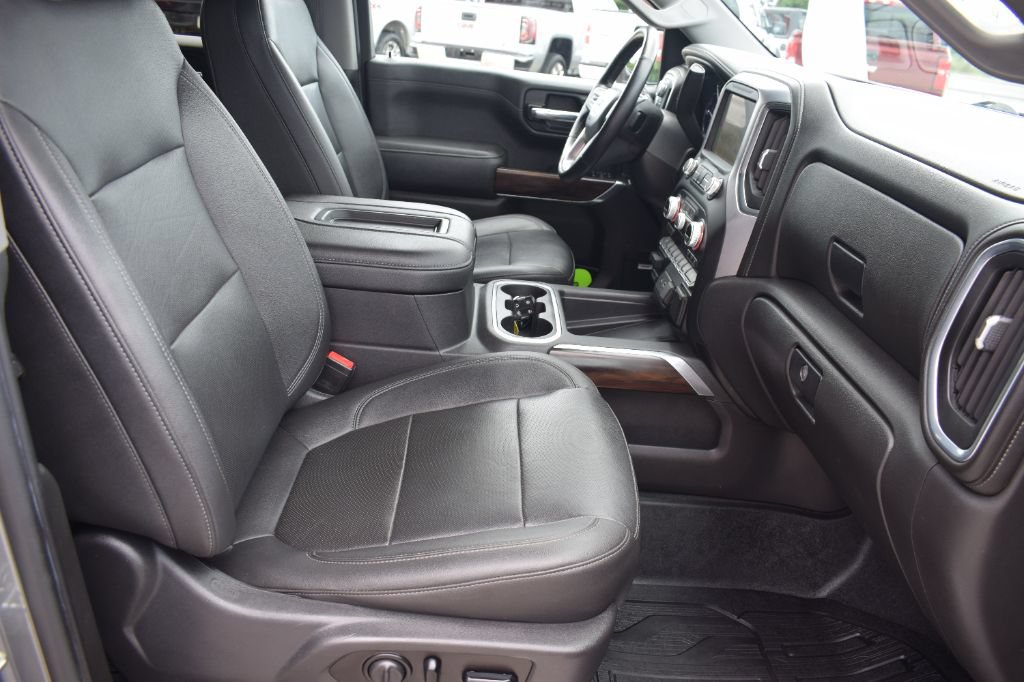Used 2021 GMC Sierra 1500 SLT w/ SLT Premium Plus Package AWD/4WD image 15
