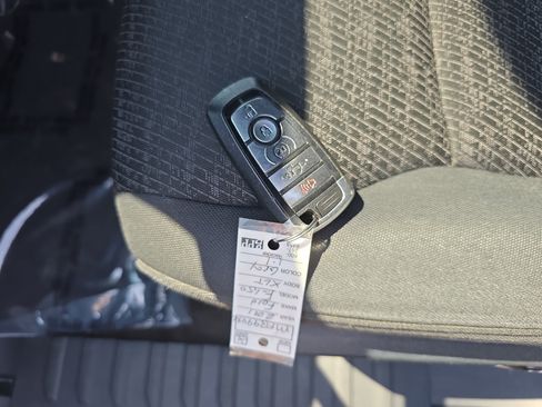 Used 2021 Ford F150 XLT w/ Equipment Group 302A High AWD/4WD image 39