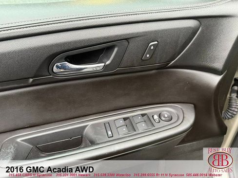 Used 2016 GMC Acadia SLE image 15