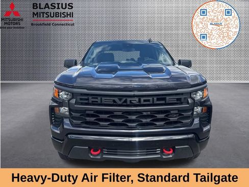 Used 2024 Chevrolet Silverado 1500 Custom Trail Boss w/ LPO, Dark Essentials Package AWD/4WD image 19