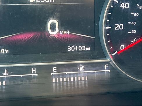 Used 2022 Kia Sorento S w/ Panoramic Sunroof Package image 37