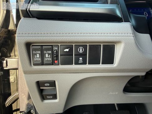 Used 2024 Honda Odyssey EX-L image 14