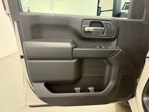 New 2026 GMC Sierra 2500 Pro w/ Convenience Package image 13