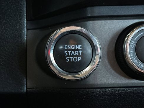 Certified 2018 Toyota Tacoma TRD Sport image 25