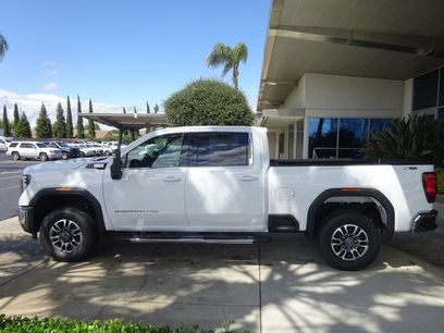 New 2026 GMC Sierra 2500 SLE